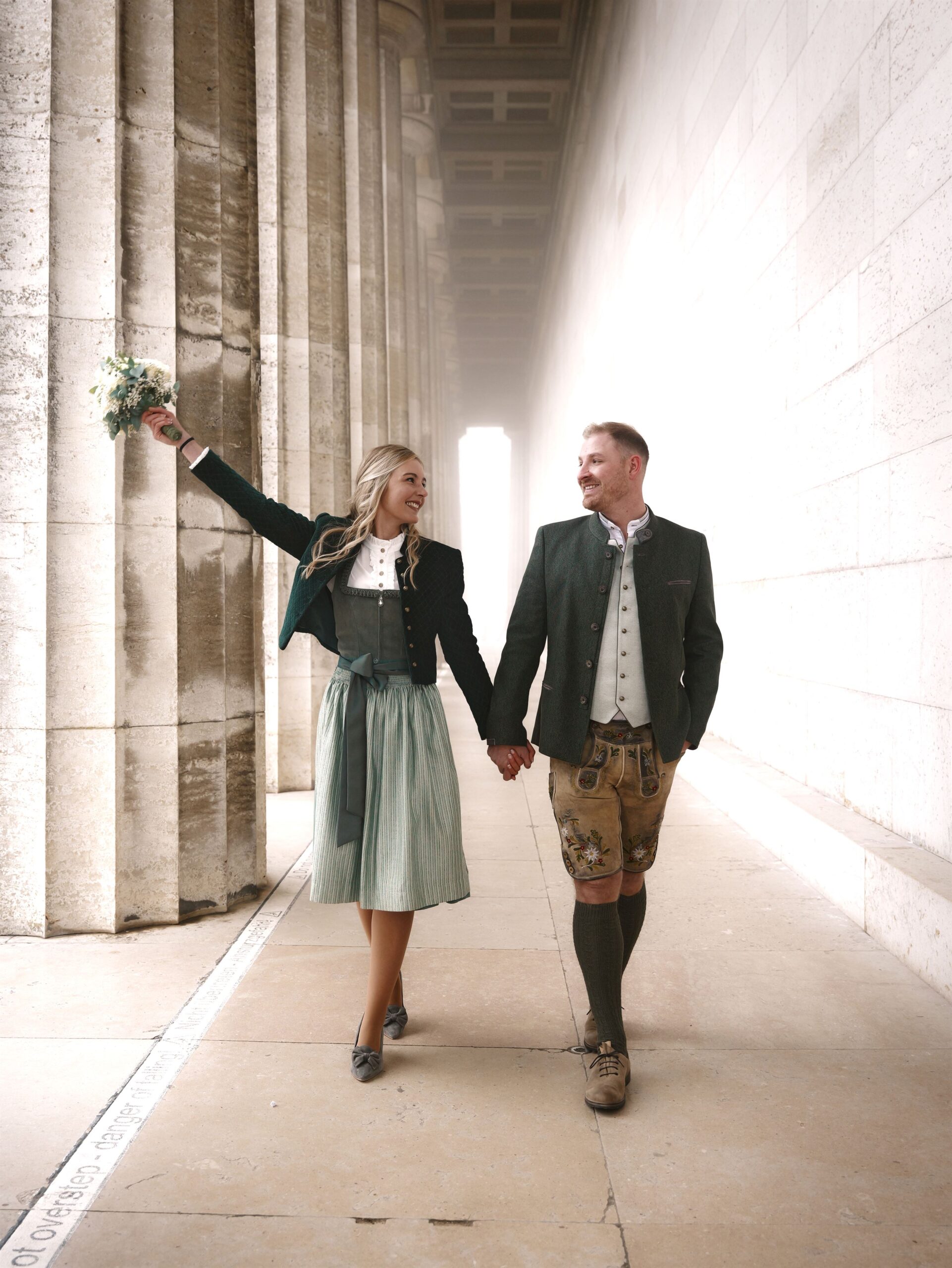 Melli & Julian - Hochzeitsfotos Regensburg